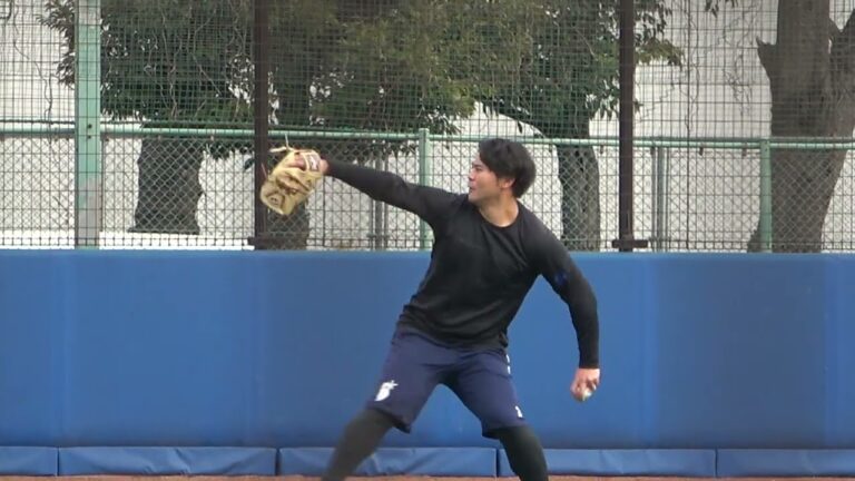 濱口遥大のキャッチボール 自主トレ 追浜 横浜DeNAベイスターズ 2023/1/18