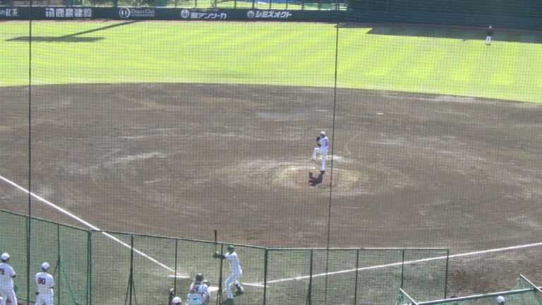 シート打撃で吉川尚輝を三振にしとめアピールする笠島尚樹 ~ジャイアンツ秋季練習2022/10/29