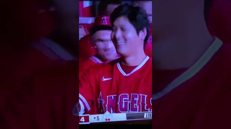 29号ツーランホームラン 最後にお茶目な翔平 #ohtani #shorts #homerun #大谷翔平  TV映像 ニューヨークヤンキース vs エンゼルス 8/29/2022