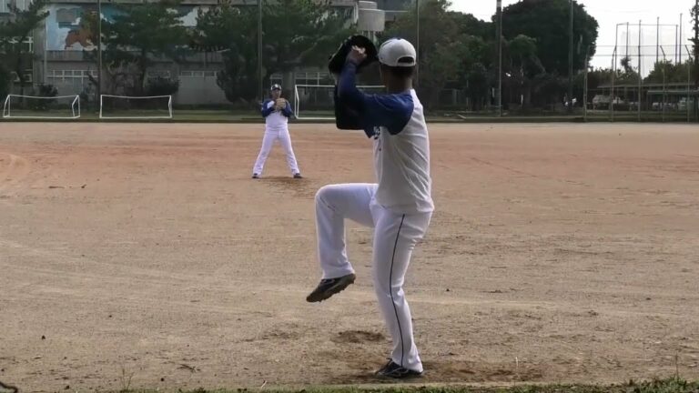 -2023.02.09-【読谷キャンプ】 野中天翔 松田亘哲 育成左腕同士のキャッチボールを真後ろから撮影してみた（中日ドラゴンズ）