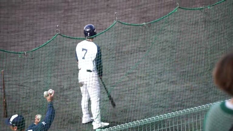 2023/2/12(日) トスバッティング 長岡秀樹(東京ヤクルトスワローズ) その1