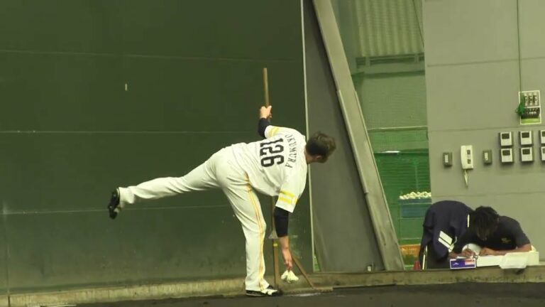 ホークス#126 奥村政稔が100球超え熱投後にトンボがけを行う 2023.2.21 タマスタ筑後