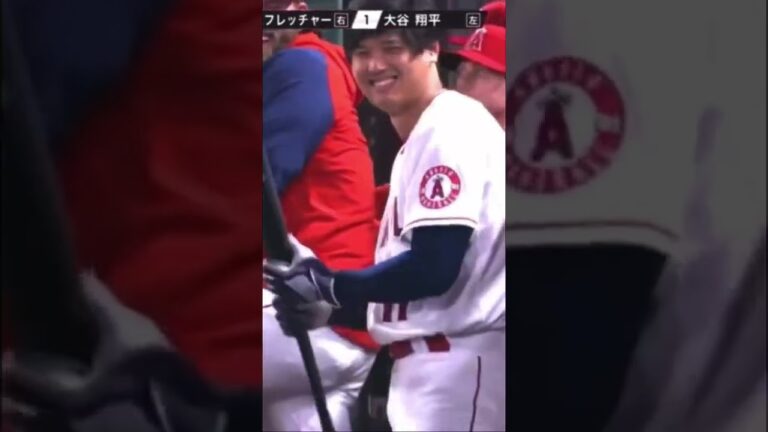 Shohei Ohtani giving CPR to his bat | Angels vs. Marlins