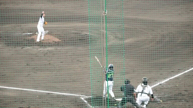 2023/2/15(水) 中村悠平 センターフライ 打席(4回表) vs 二木康太(千葉ロッテマリーンズ)