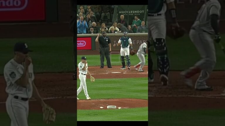 Jose Ramirez Gets FOLDED! Mariners Brash With K of the Year