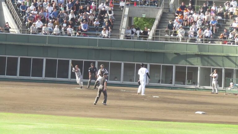 香月一也 変化球を打ち損じ外野フライに倒れる 2023年5月5日  千葉ロッテ対 読売ジャイアンツ