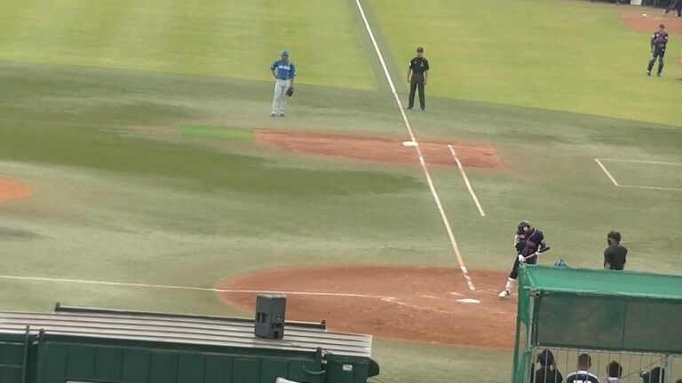 元山飛優をセカンドゴロに打ち取る齊藤伸治【ヤクルトスワローズ対 日本ハムファイターズ 2軍2023年５月6日】