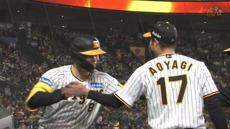 【打ち上げ花火】3回裏 #佐藤輝明 選手がセンターバックスクリーンに放り込む豪快第5号ソロホームラン！【2023/5/12Ｔ－DB】#TORACO