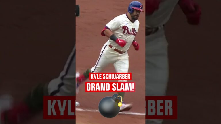 GRAND SLAM! 💣 Phillies' Kyle Schwarber hits a bomb in the 1st inning against  the Chicago Cubs