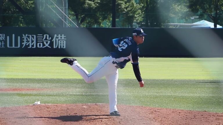 2023.06.17 東京ヤクルト-埼玉西武(戸田球場) 粟津凱士 投球シーン