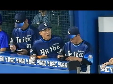 【激高？】松井稼頭央監督、コーチに向かって激しい口調で何かを言い放つ。9回裏点差を詰められた場面2023.6.5 DeNA vs 西武