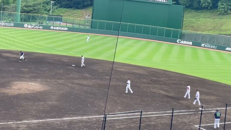 巨人、香月一也ファースト守備