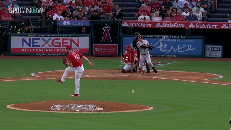 【MLB 速報】3回表 ジャイアンツ・フローレスがセンターへ2点タイムリーを放ち1点差へ詰め寄る vs エンゼルス 8.9