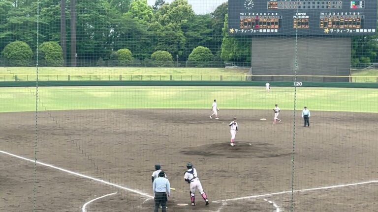 日大藤沢、牧原賢汰のサード守備
