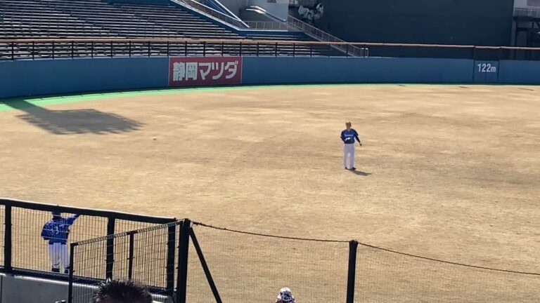 2023/3/7 横浜DeNAベイスターズ 笠原祥太郎投手 キャッチボール@草薙球場