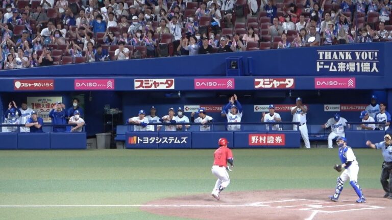 延長12回二死満塁フルカウント、岡野が野間を三振斬り！立浪監督キレ味鋭い両手パンッ！（2023年8月11日）