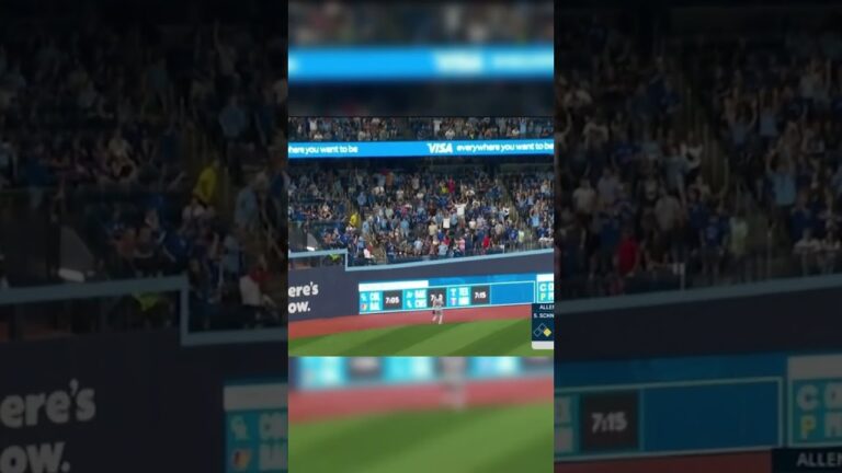 The Blue Jays BEAT the Guardians by 5🐦|#shorts