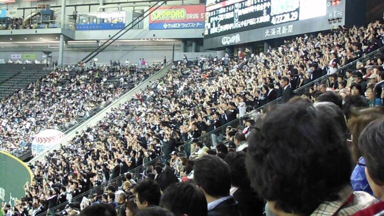 2013.04.16 千葉ロッテマリーンズ 神戸拓光選手 応援 札幌ドーム