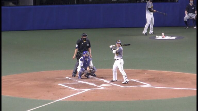 阪神タイガース山本泰寛　スローモーション【阪神タイガース 2021年 プロ野球】