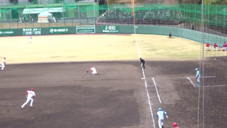 カープ（2軍）vs セガサミーの練習試合（2023.02.21）/中村来生投手、8回裏のピッチング　・セカンド＝前川誠太の守備にヒヤッ