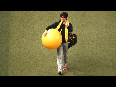 【阪神】及川雅貴、練習の合間にファンサービスを欠かさない様子が素晴らしい！9月24日 阪神vs中日