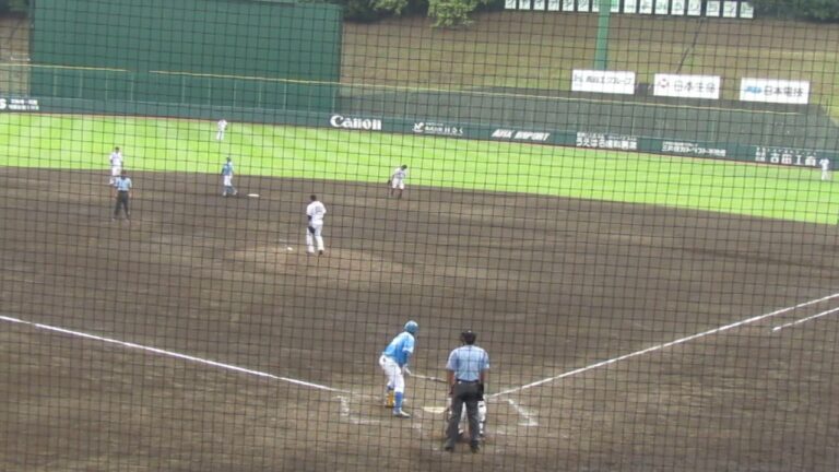 二死満塁でセカンドゴロに仕留める笠島尚樹＜読売ジャイアンツ対 山岸ロジスターズ2023年9月16日＞