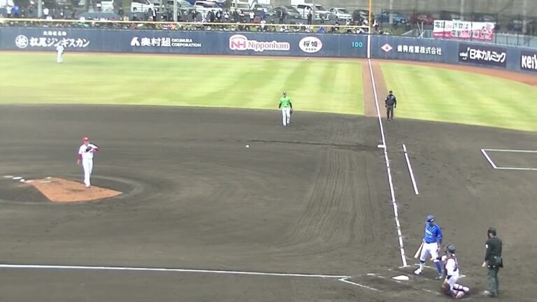 ベイスターズ田中俊太 カープ行木俊からライト前ヒットでアピール【プロ野球12球団合同トライアウト2023年11月15日】