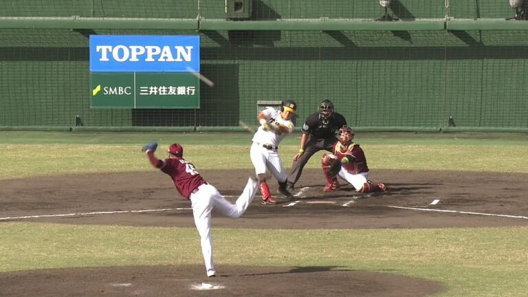 6回裏、阪神ルーキー前川右京がライトへソロホームラン！ -2022年プロ野球ファーム日本選手権-