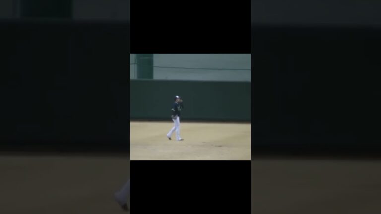 【スワローズ戸田二軍キャンプが寒そう】下 慎之介のキャッチボール姿（ヤクルトスワローズ 戸田球場2024年2月2日）