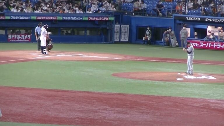 村上宗隆レフトフライに打ち取る今村信貴 〜ヤクルトスワローズ対 読売ジャイアンツ2022/7/19