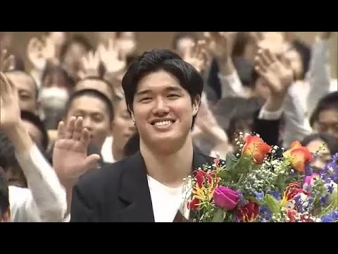 渡邊雄太選手が母校で後輩に熱いメッセージ　今後の所属先は「オファーのあるチームの中で考える」【香川】 (24/05/01 18:00)
