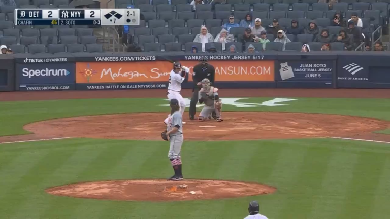[Highlight] フアン・ソトが特大二塁打を放って満塁となり、5-2とした。