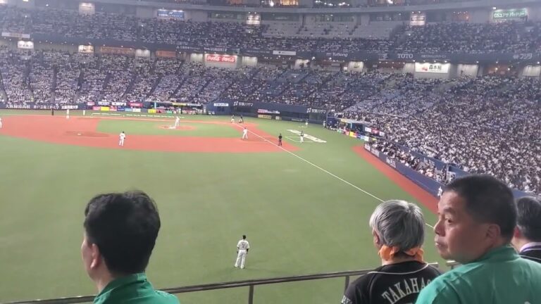 20240329　打者は緒方理貢！【3文字選手の関西限定ｺｰﾙ】福岡ｿﾌﾄﾊﾞﾝｸﾎｰｸｽ　9回表@京ｾﾗﾄﾞｰﾑ大阪･ﾚﾌﾄ外野下段 開幕戦