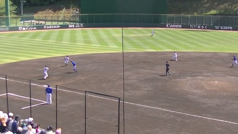 益子京右をゲッツーに打ち取る横川凱（2024年5月10日 読売ジャイアンツ対 横浜DeNAベイスターズ）
