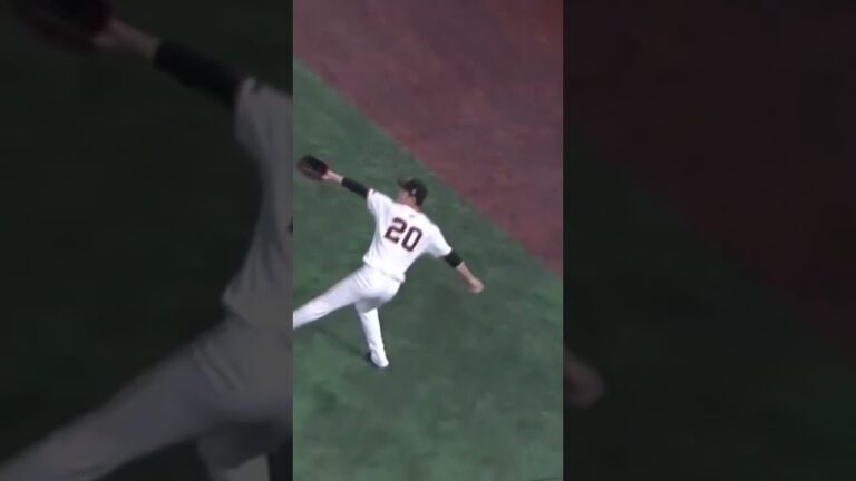 【巨人】開幕投手の戸郷翔征がキャッチボール＜開幕戦 巨人 対 阪神  2024年3月29日＞
