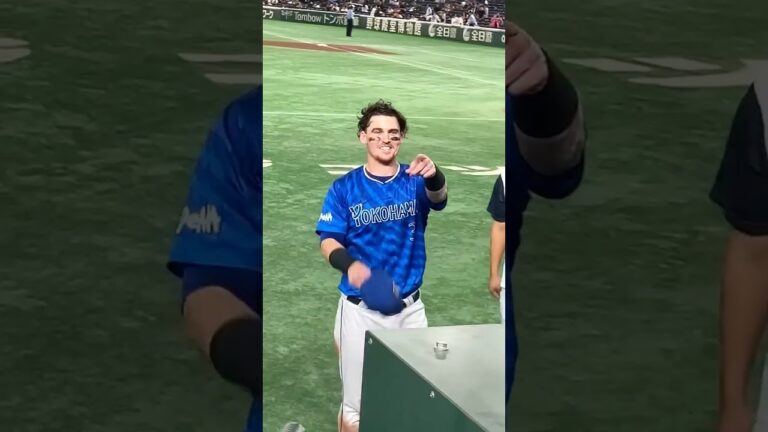 オースティンの神対応　最後まで見て！！隣の子供がオースティン！と呼んで反応してくれる優しさ#オースティン #横浜denaベイスターズ