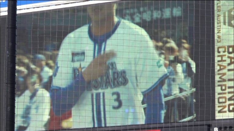 首位打者を獲得したオースティン選手の代役をつとめたのは…横浜ファンフェスタ　2024 横浜DeNAベイスターズ 2024年11月24日