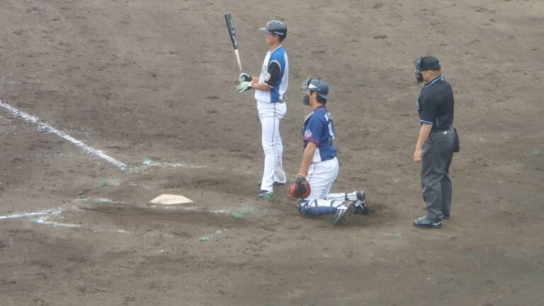 ファイターズ姫野土壇場の同点タイムリー