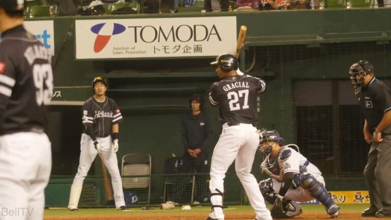 福岡ソフトバンクホークス ジュリスベル・グラシアル バッティングフォーム&バッティング