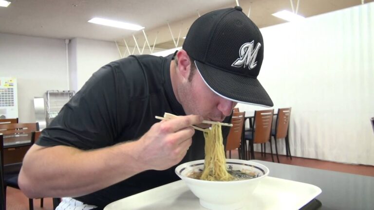 ハフマン選手 ラーメンでハフ満腹！【広報カメラ】