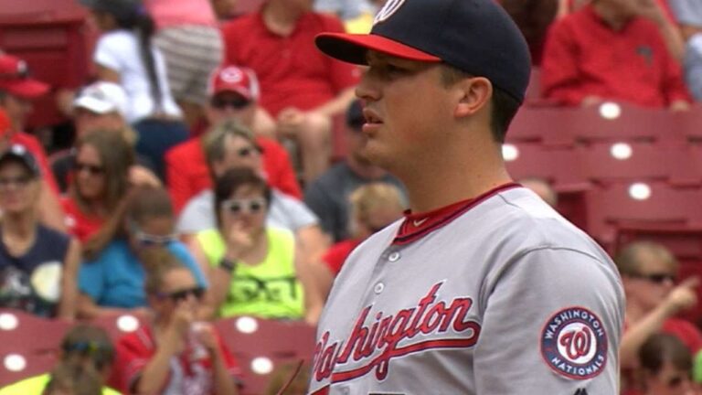 WSH@CIN: Solis throws three scoreless frames