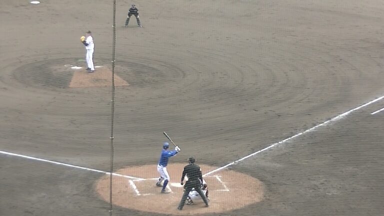 京本眞 東妻純平にヒットも続く松尾汐恩を打ち取る　2025年2月18日 読売ジャイアンツ沖縄キャンプ 対DeNA練習試合