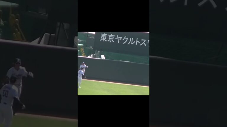 【強風で難しい打球】藤田和樹のセンターへの飛球に追いつく増田珠【ヤクルトスワローズ対 千葉ロッテマリーンズ イースタン2024年4月19日】