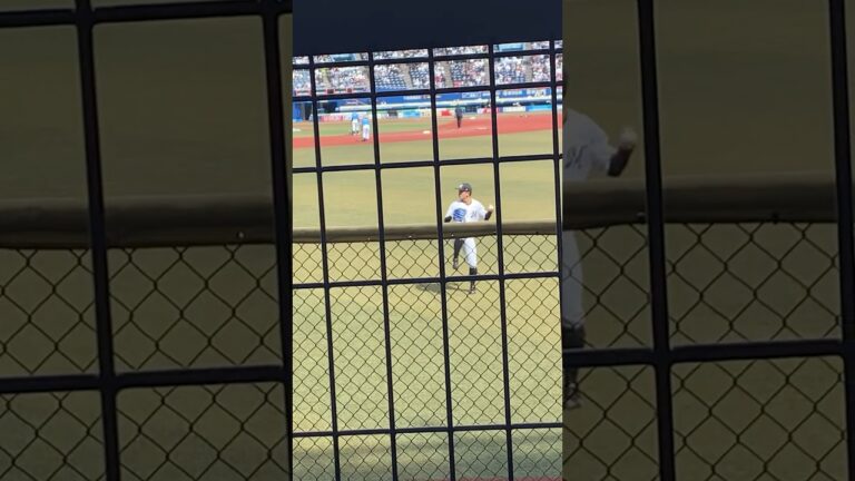14小島和哉投手　試合前ウォーミングアップ  2025年4月5日　ZOZOマリンスタジアム　千葉ロッテマリーンズvs楽天