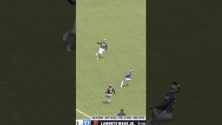 Joey Ortiz makes a FANTASTIC catch