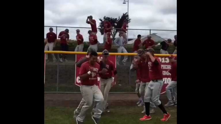 2016 Pierce College Baseball Runningman