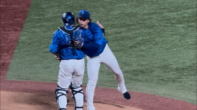ベイ連敗脱出の瞬間入江大生最終回横浜DeNAベイスターズ2025年7月8日東京ヤクルトスワローズ
