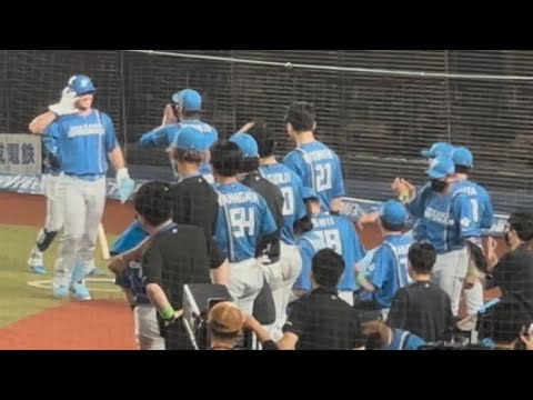 アリエル•マルティネスの決勝タイムリーで大盛り上がりのファイターズベンチ！