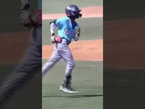 Anyelo Felipe Conecta Jonrón en la serie de caribe kip Venezuela 🔥#shorts