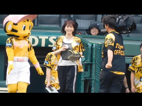 【さや姉登場】2025.7.11金 山本彩さん ファーストピッチセレモニー